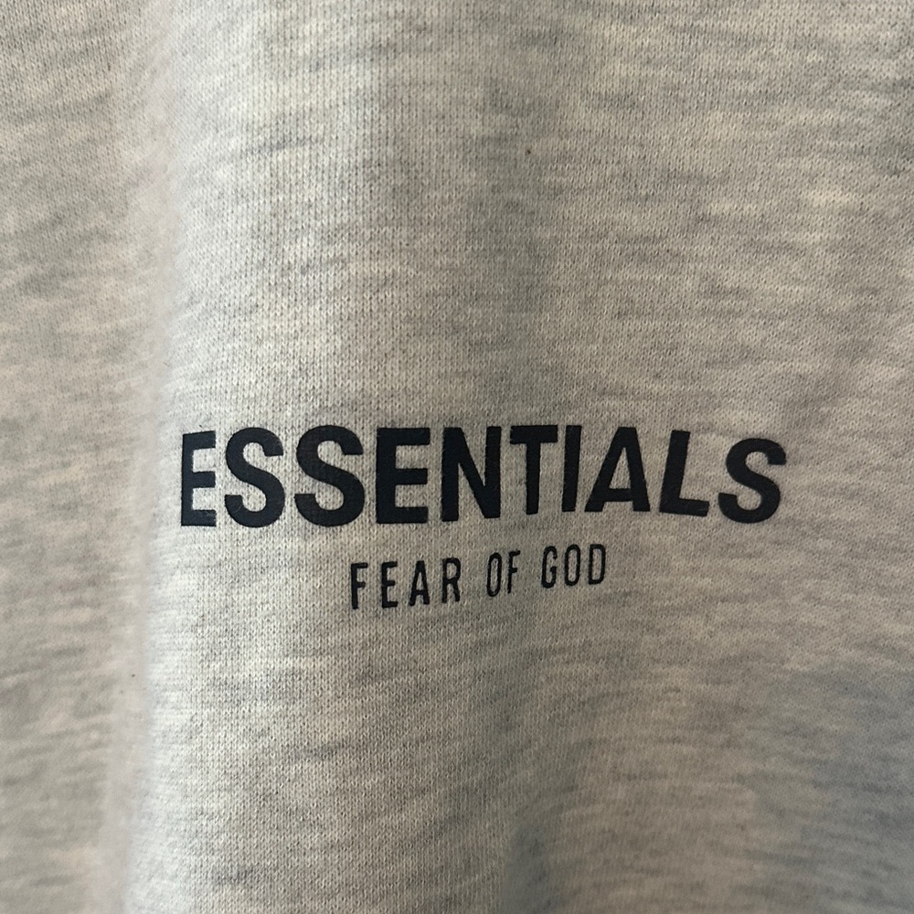 Essentials Fear of God Mockneck sweatshirt size small - Picture 5 of 7
